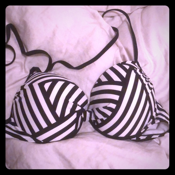 NWOT bikini top - Picture 1 of 2